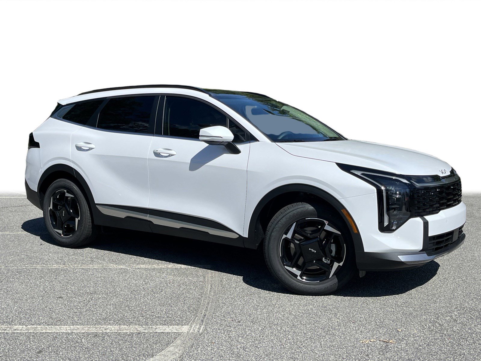 2026 Kia Sportage EX photo 2