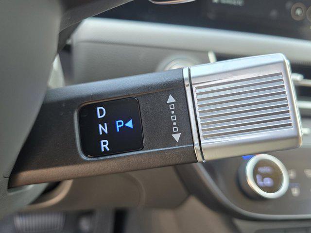 2025 Hyundai Sonata Hybrid Limited photo 23