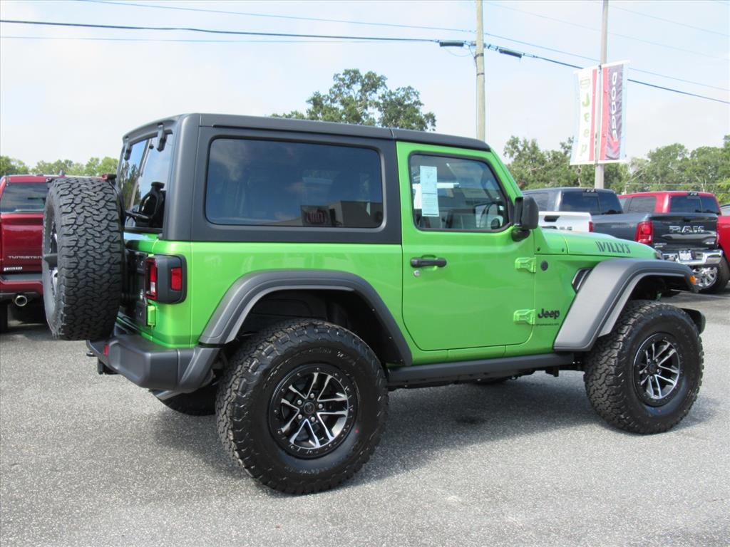 2025 Jeep Wrangler Willys photo 6
