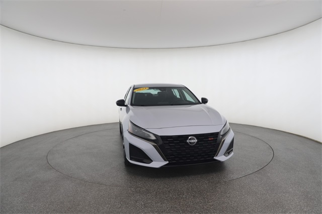 2023 Nissan Altima 2.5 SR photo 28