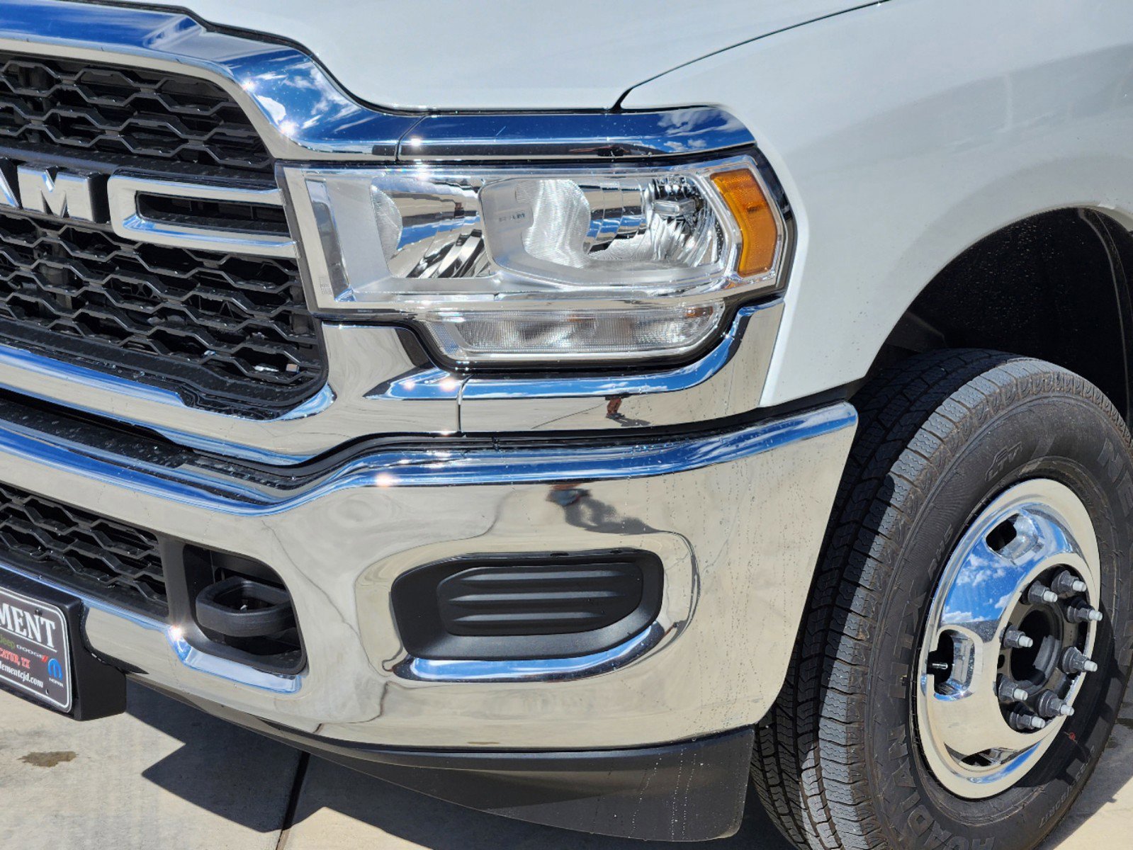 2024 Ram 3500 Tradesman photo 6
