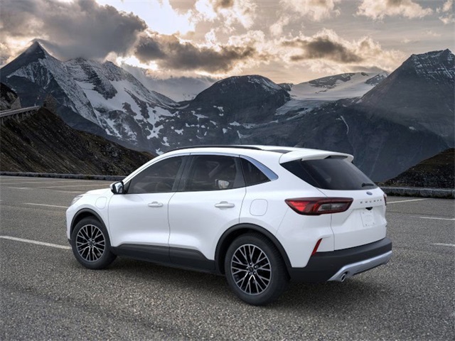 2024 Ford Escape Plug-In Hybrid photo 4
