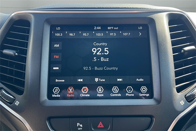 2020 Jeep Cherokee Trailhawk photo 13
