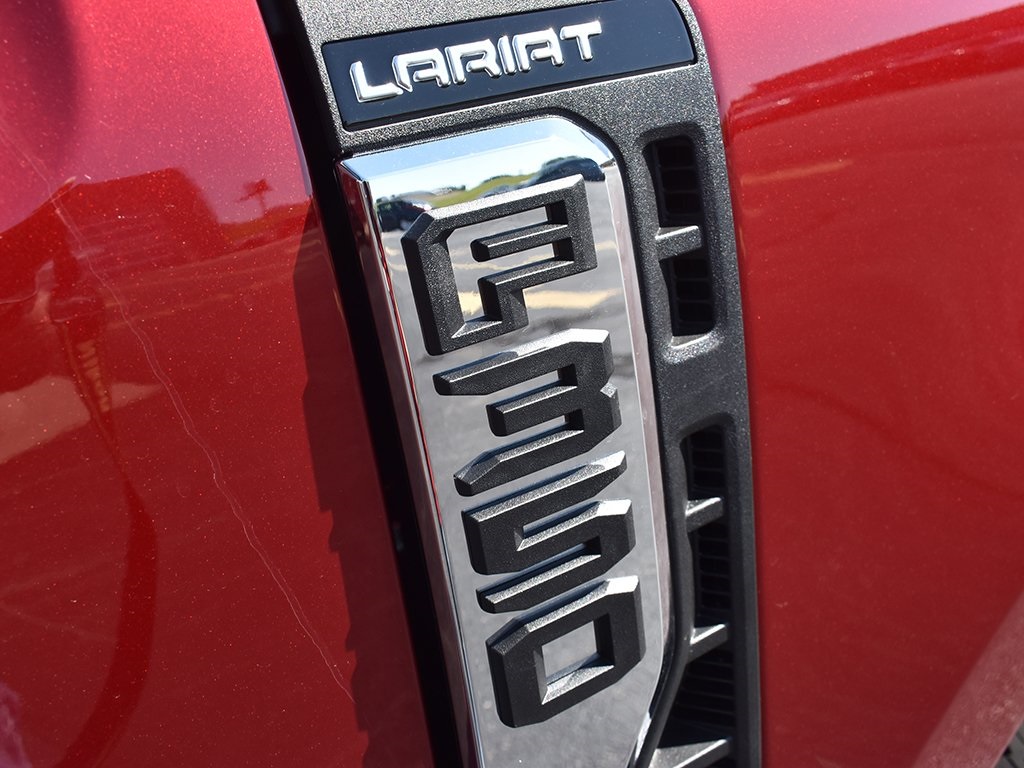 2026 Ford F-350 Lariat photo 14