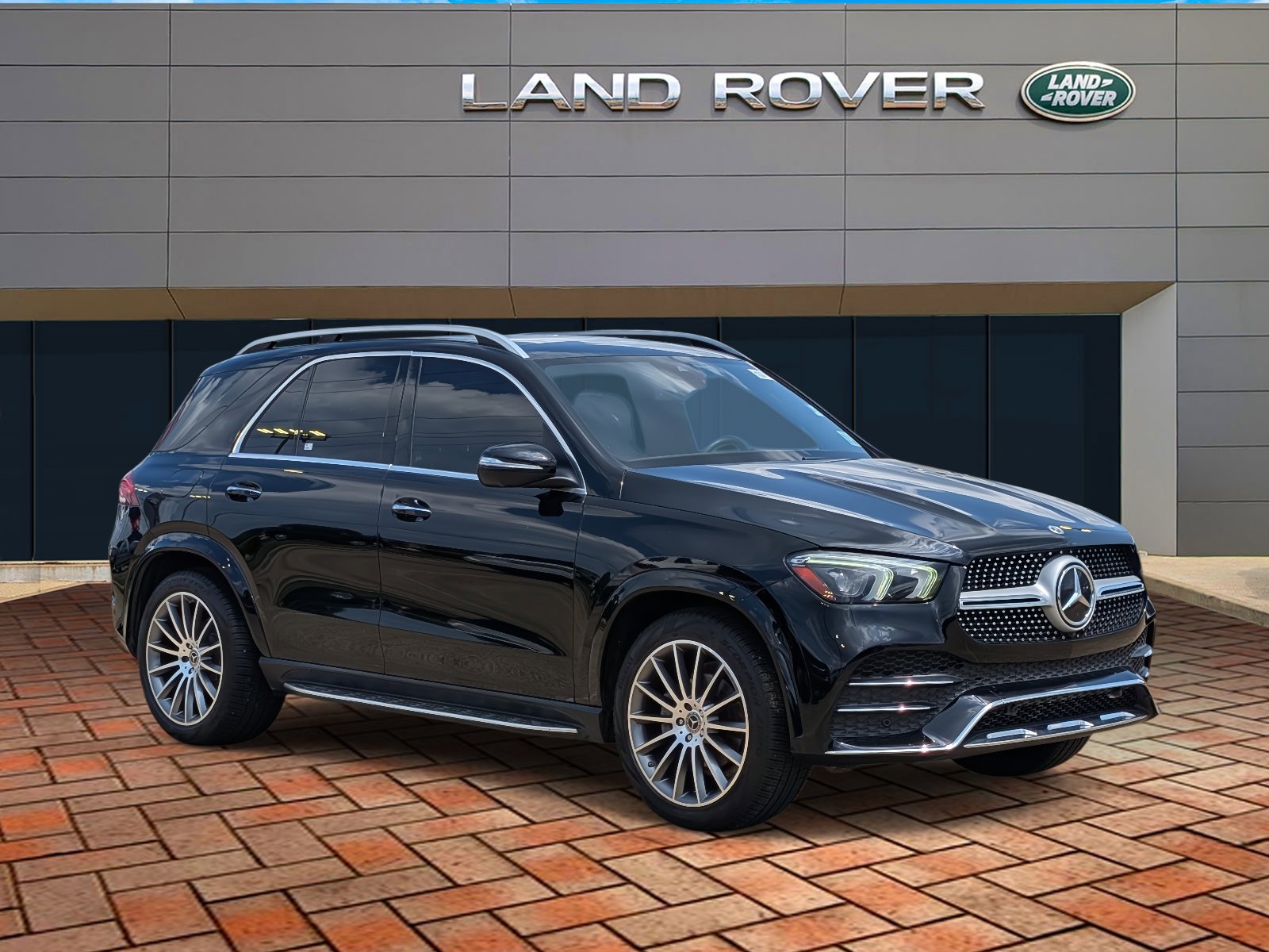 2021 Mercedes Benz GLE 350 photo 3