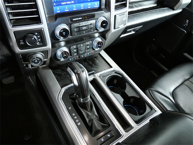 2020 Ford F-150 Platinum photo 17
