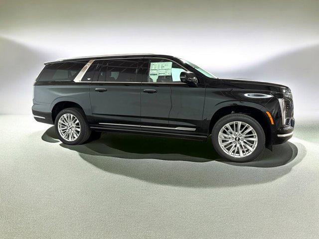 2026 Cadillac Escalade ESV Luxury photo 4