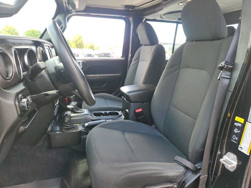 2020 Jeep Gladiator Sport photo 9