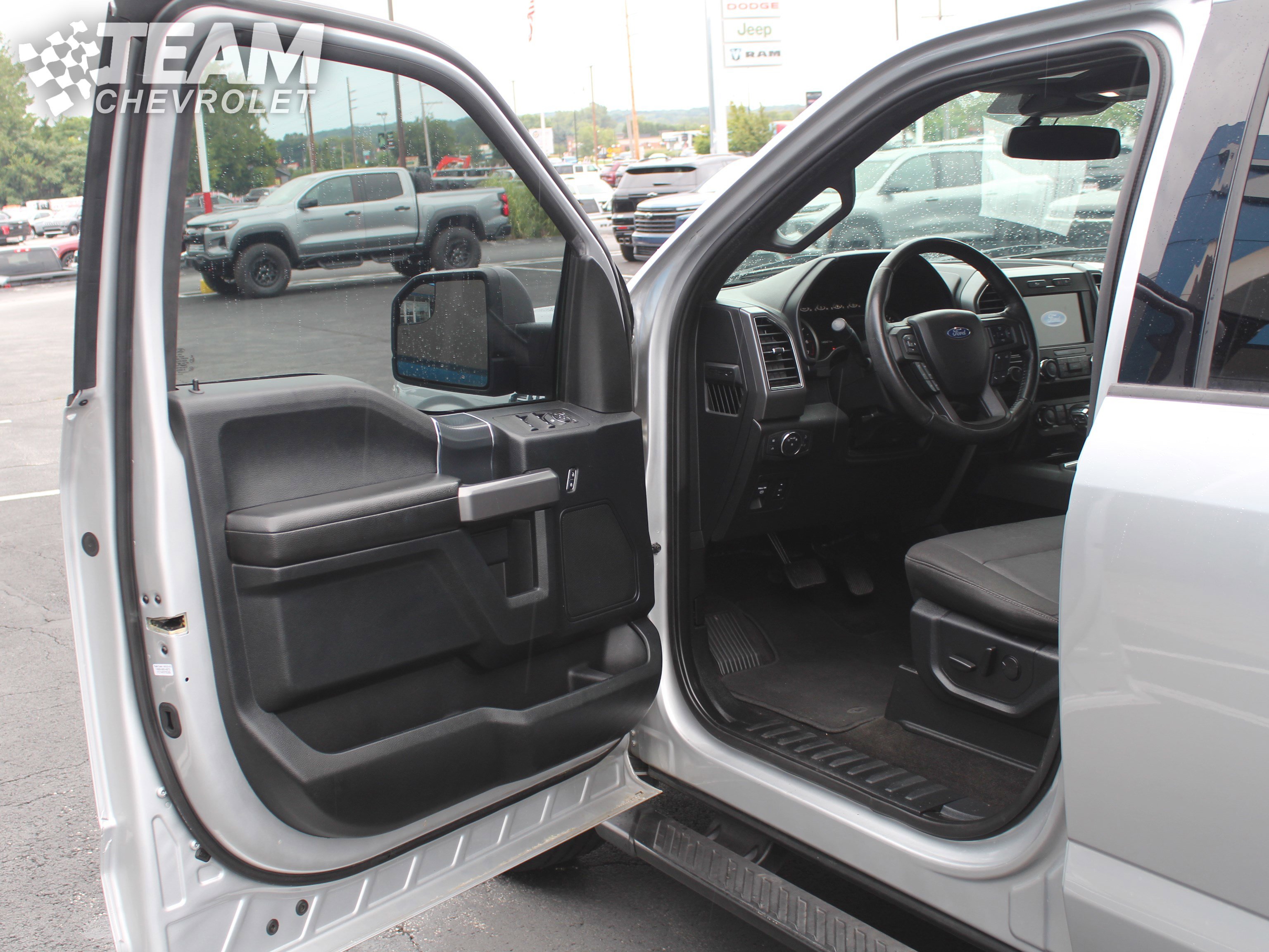 2019 Ford F-150 XL photo 10