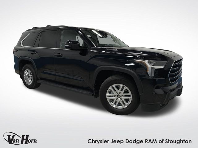 2024 Toyota Sequoia SR5