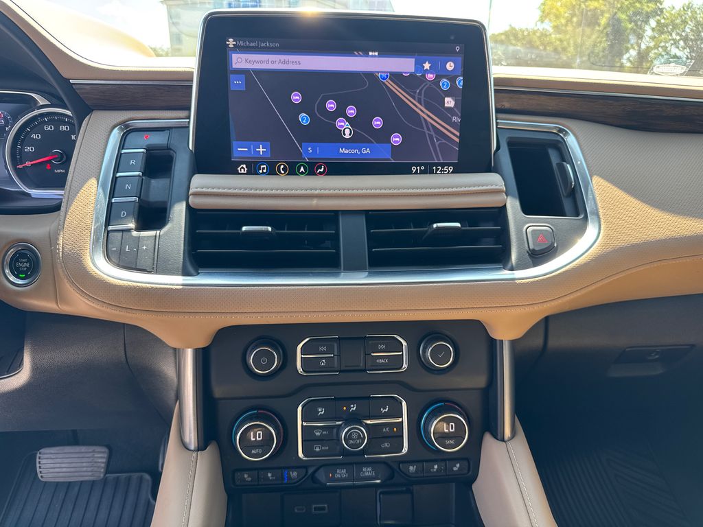2021 Chevrolet Suburban Premier photo 32