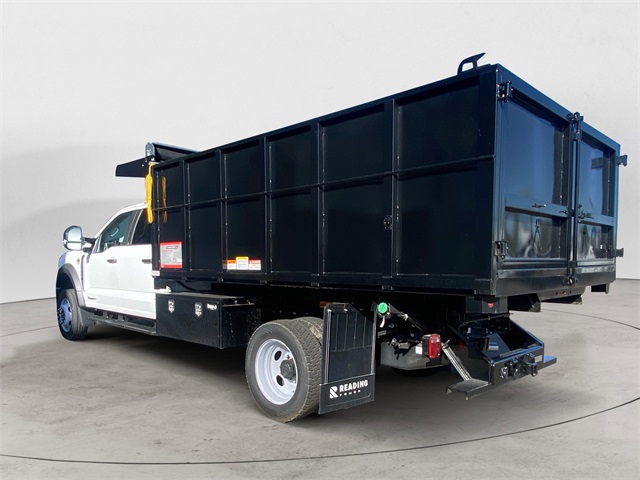 2024 Ford F-550 photo 3