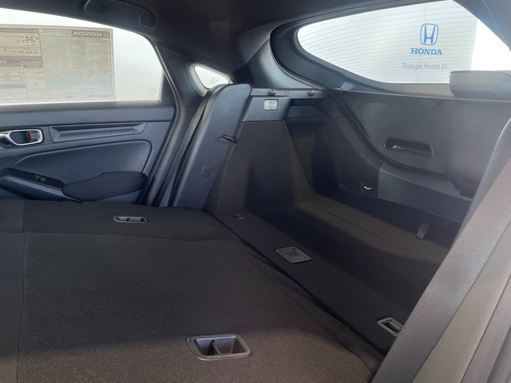2025 Honda Civic Sport photo 14