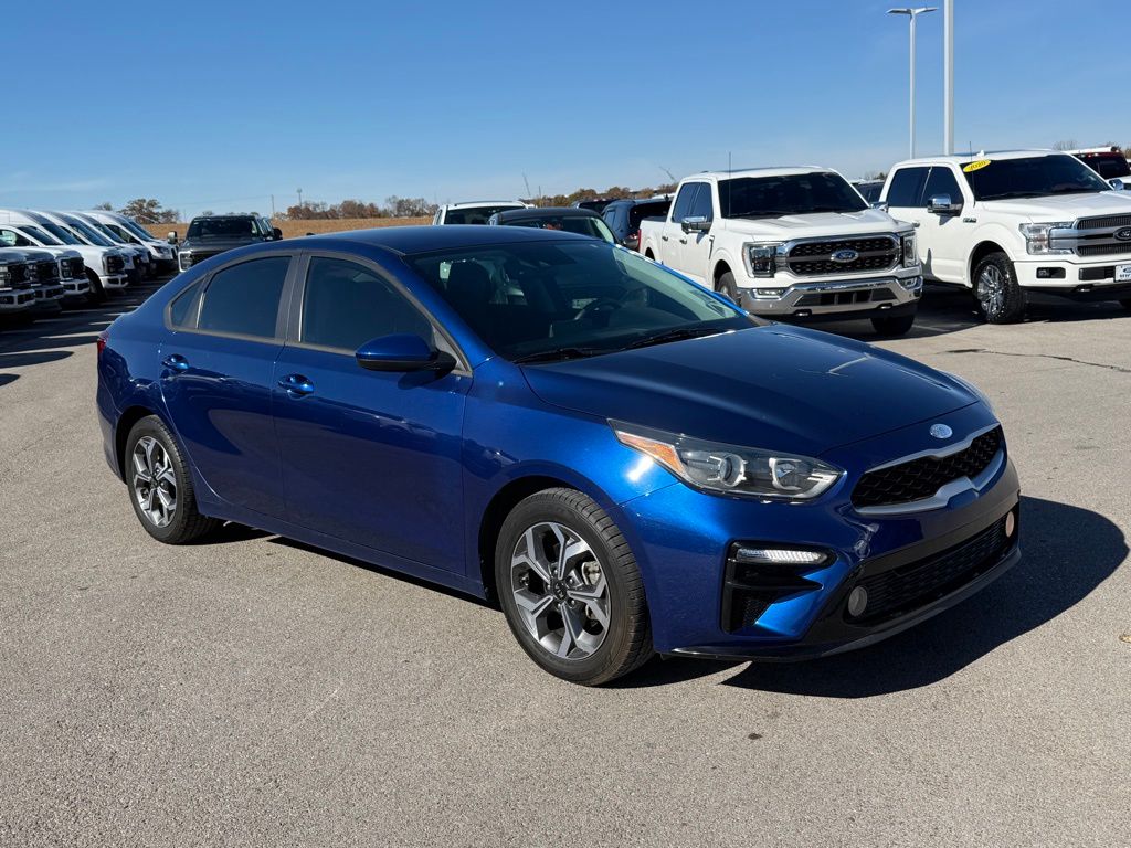 Used 2021 Kia Forte LXS with VIN 3KPF24AD7ME370369 for sale in Shelbyville, TN