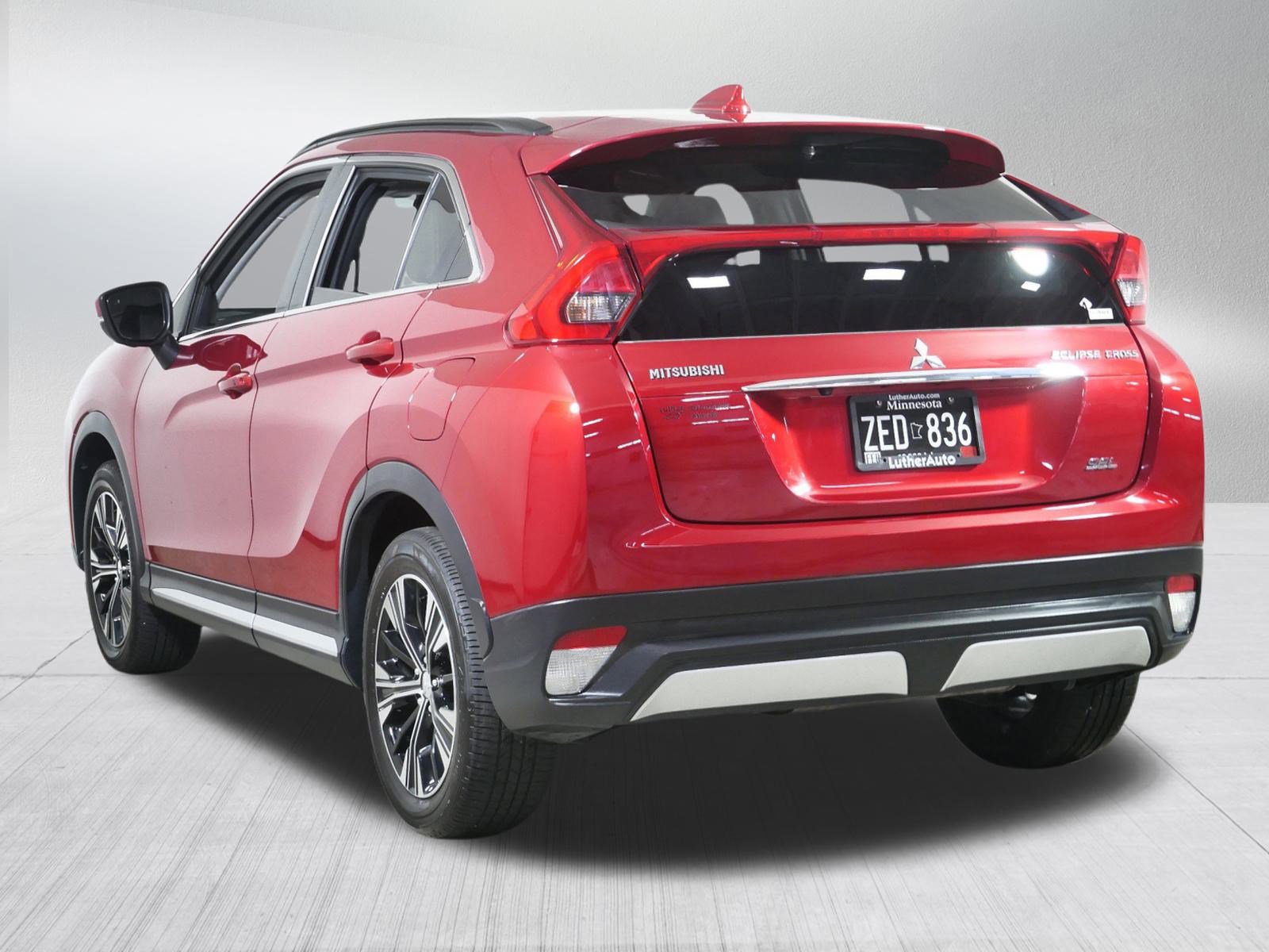 2018 Mitsubishi Eclipse Cross SEL photo 5
