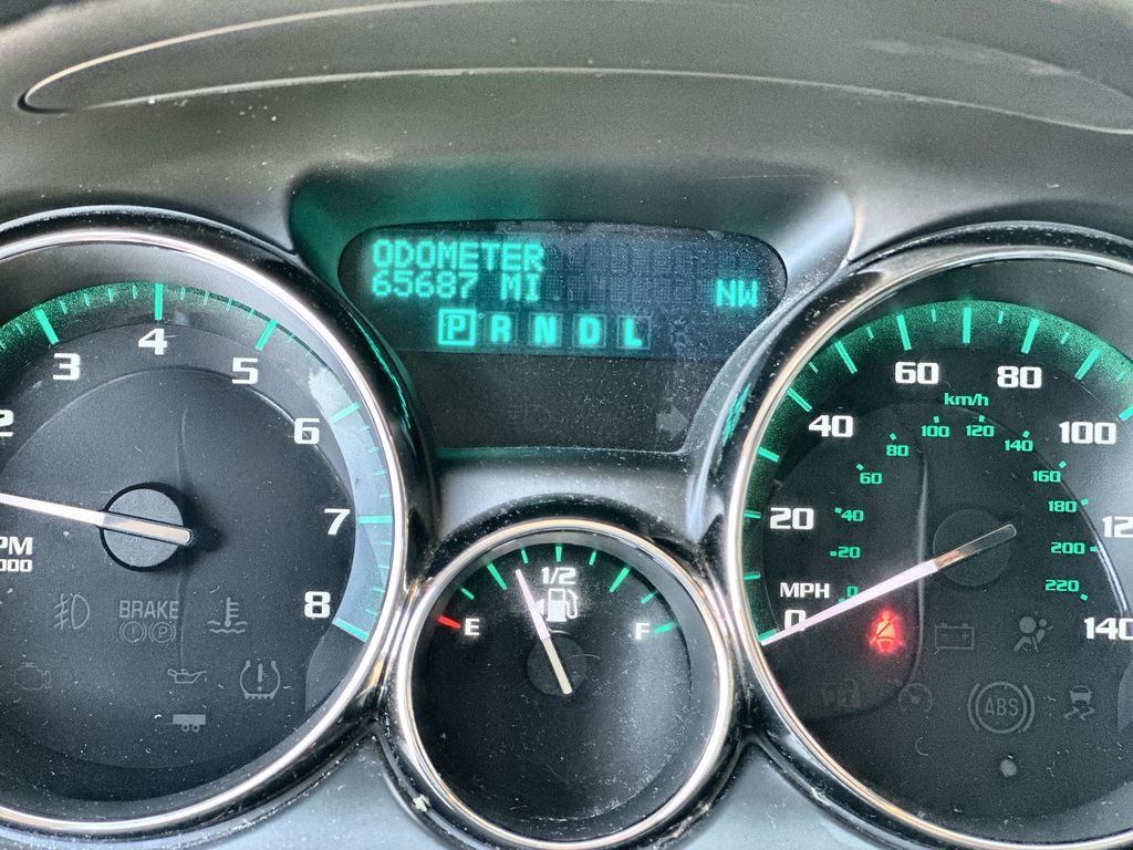 2017 Buick Enclave Leather photo 3