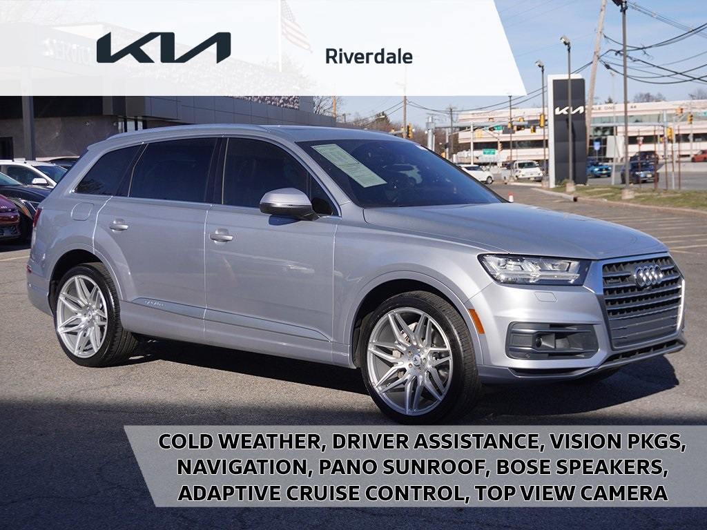 2018 Audi Q7 Premium Plus's photo
