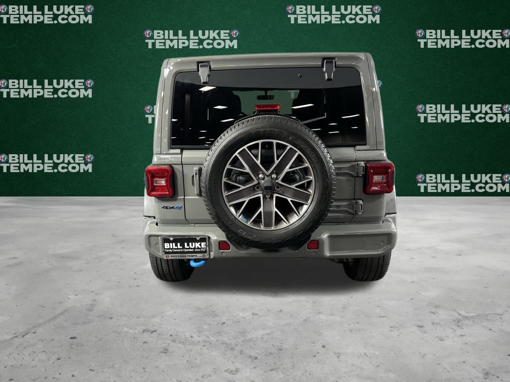 2022 Jeep Wrangler Unlimited Sahara High Altitude 4xe photo 5