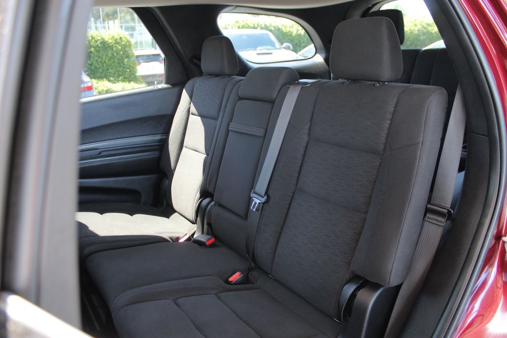 2022 Dodge Durango SXT photo 12