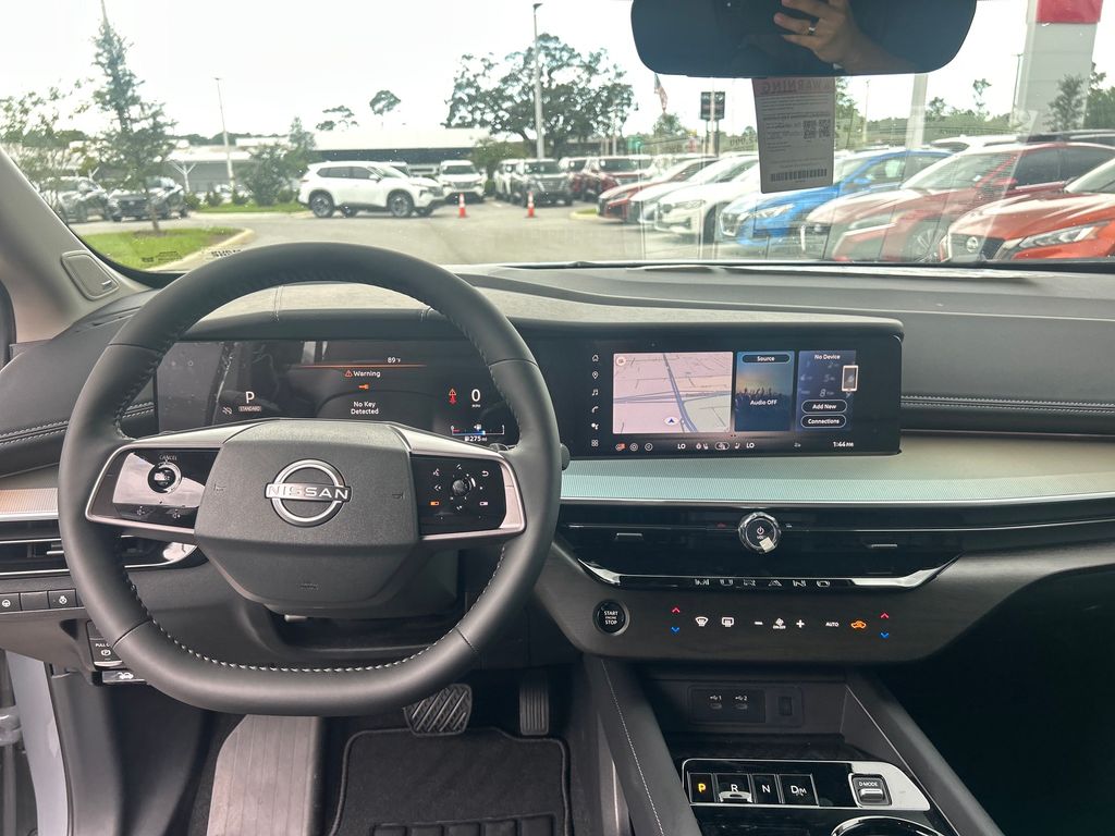 2025 Nissan Murano SL photo 18