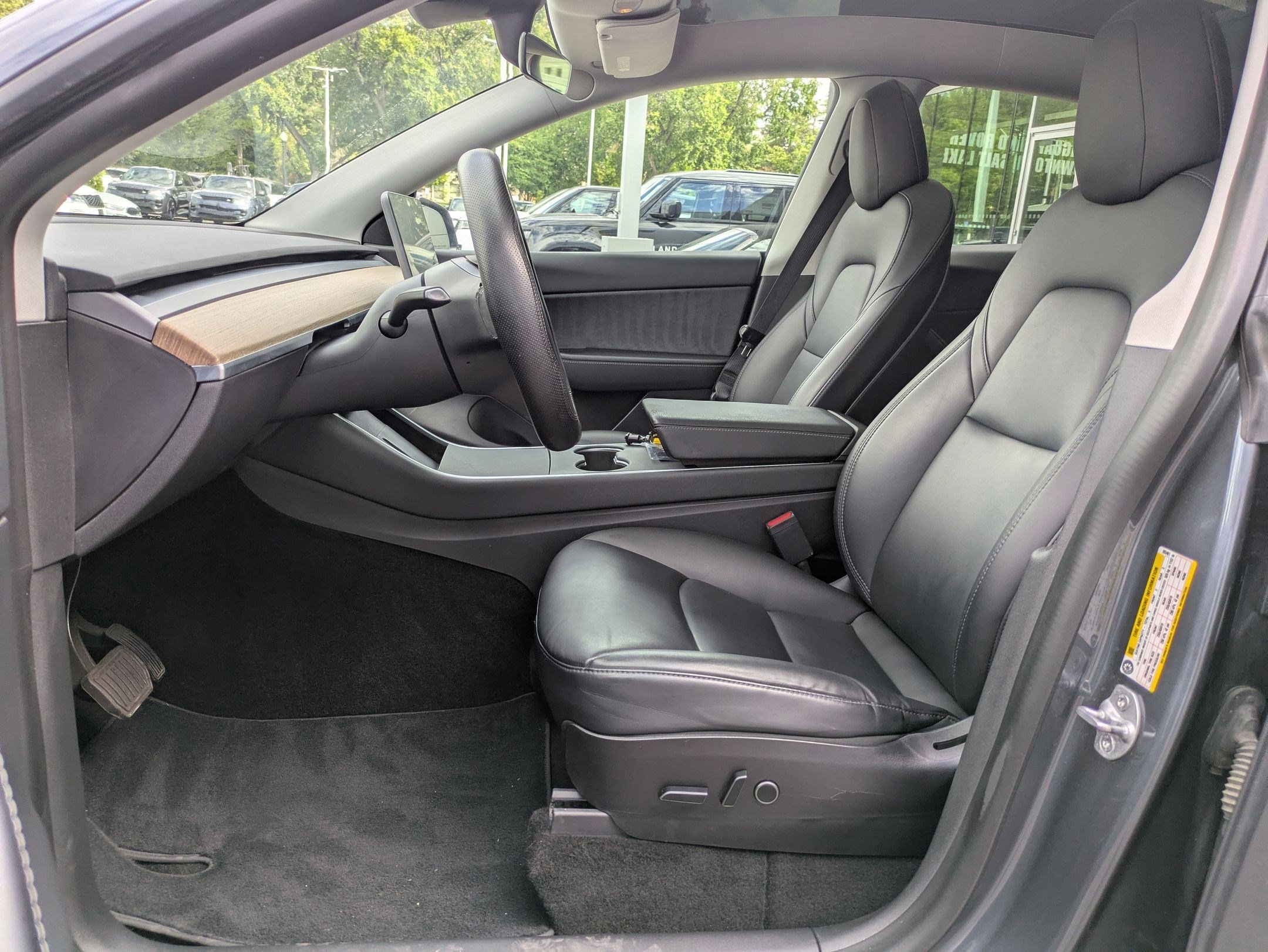 2021 Tesla Model Y Long Range photo 22