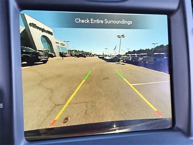 2022 Chrysler 300 S photo 24