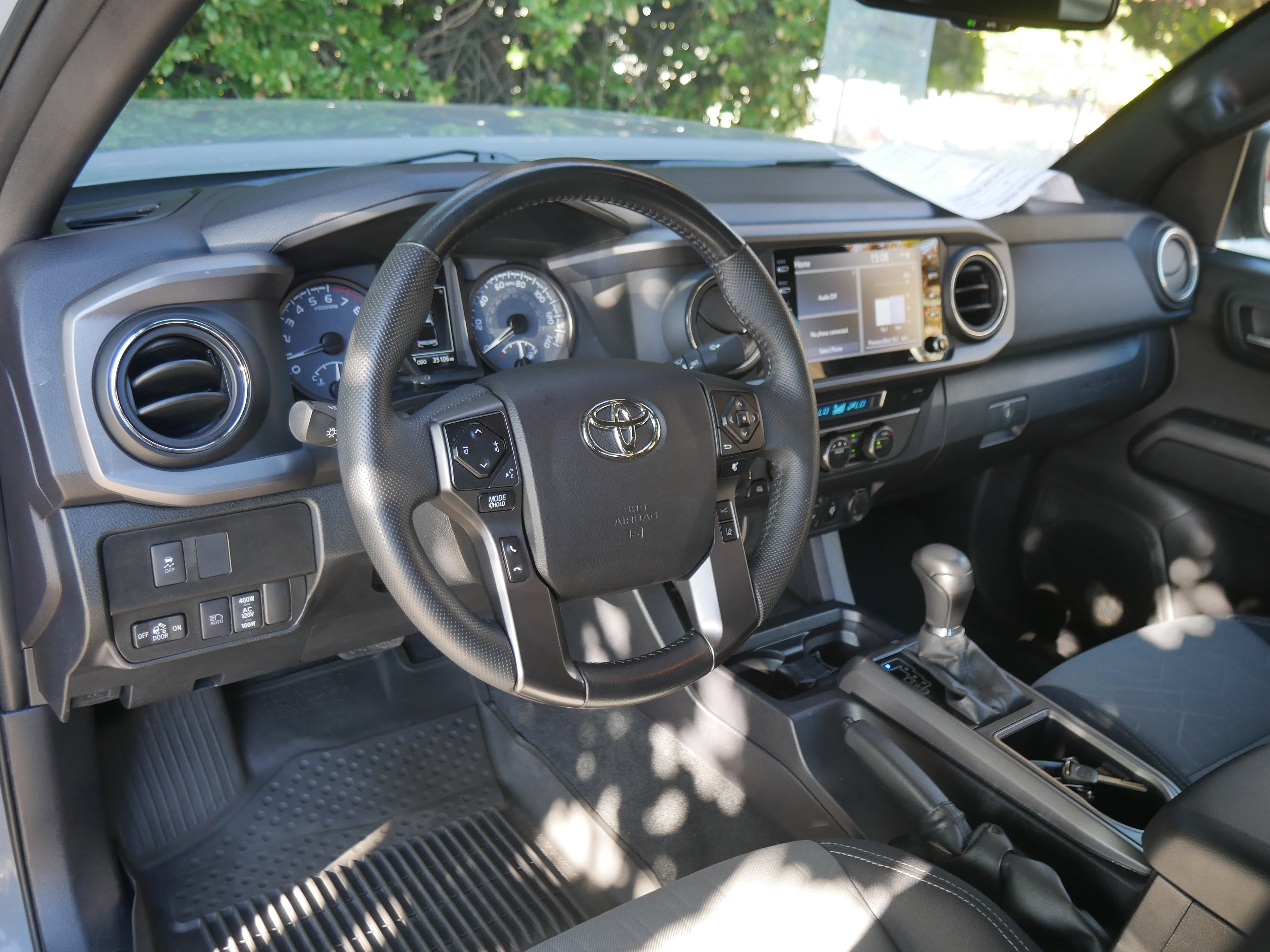 2021 Toyota Tacoma TRD photo 3