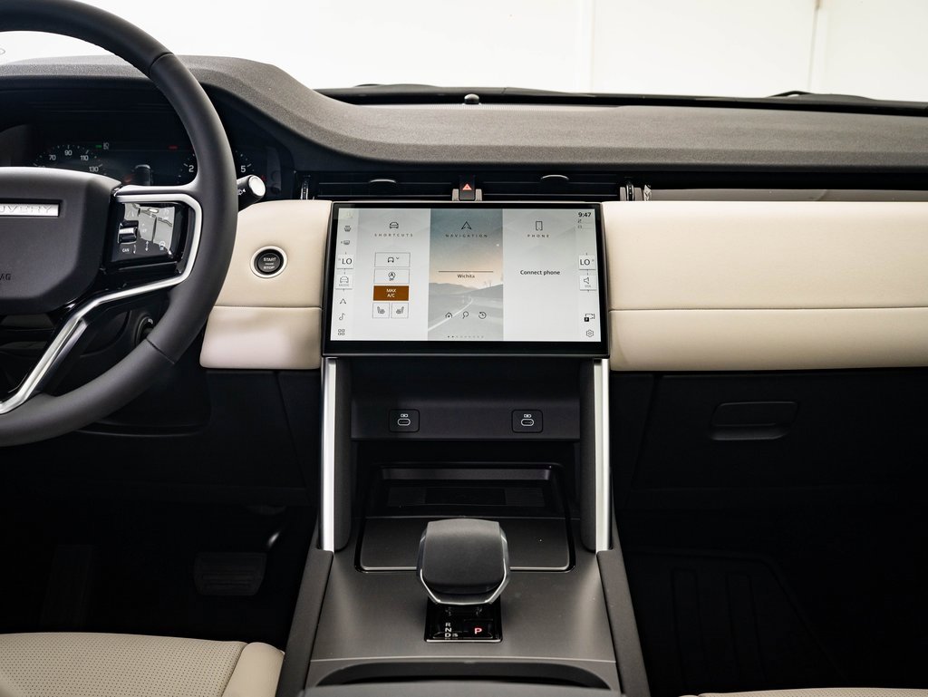 2025 Land Rover Discovery Sport S photo 26