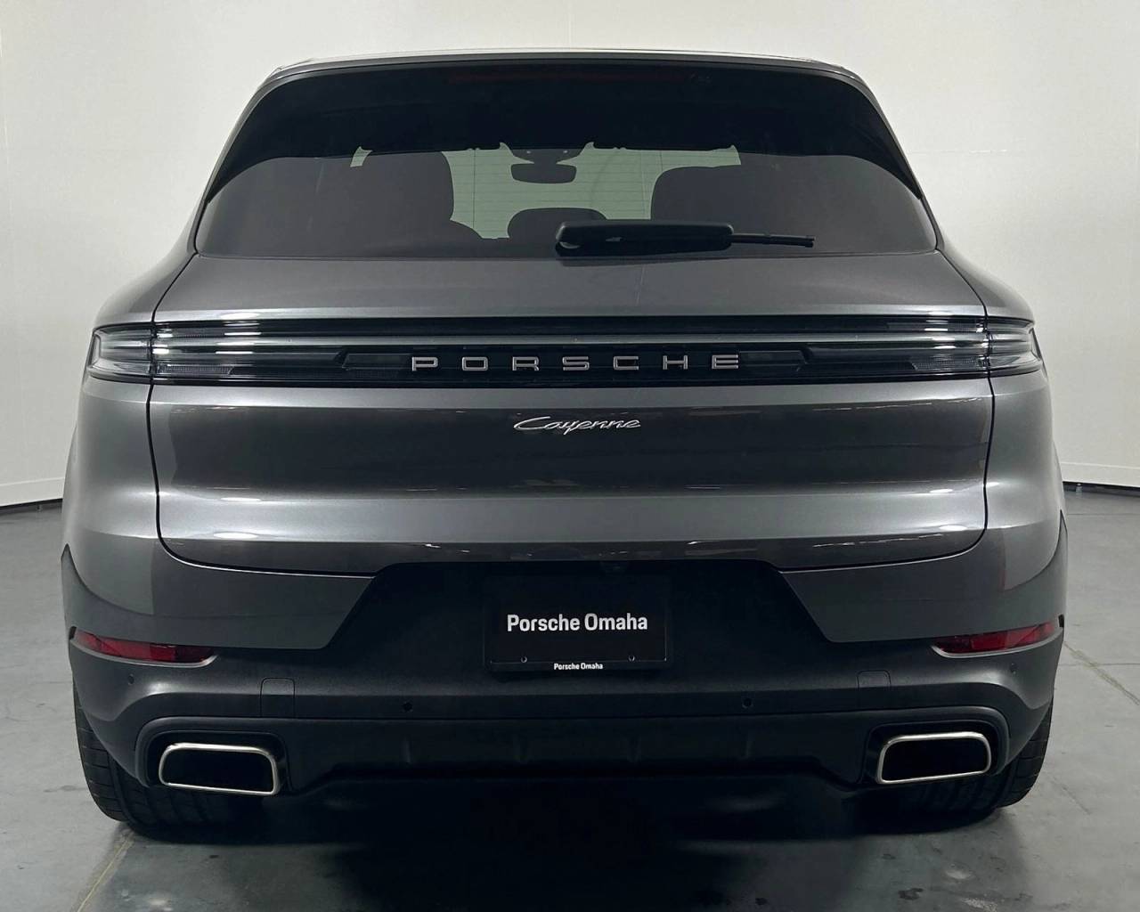 2025 Porsche Cayenne photo 6