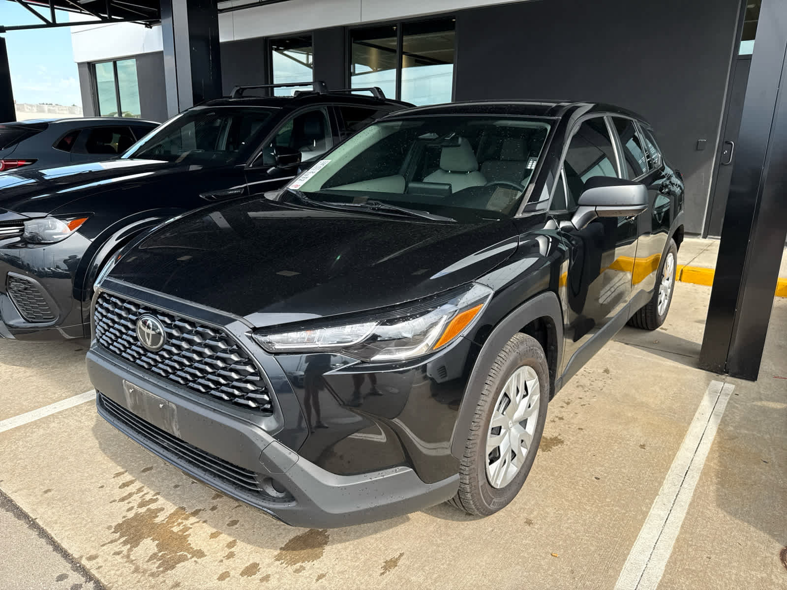 Used 2023 Toyota Corolla Cross L with VIN 7MUAAABG5PV048365 for sale in Kansas City
