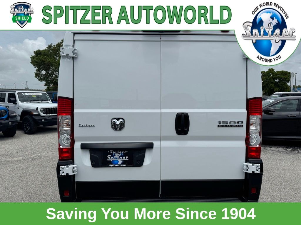 2025 Ram ProMaster 1500 photo 4