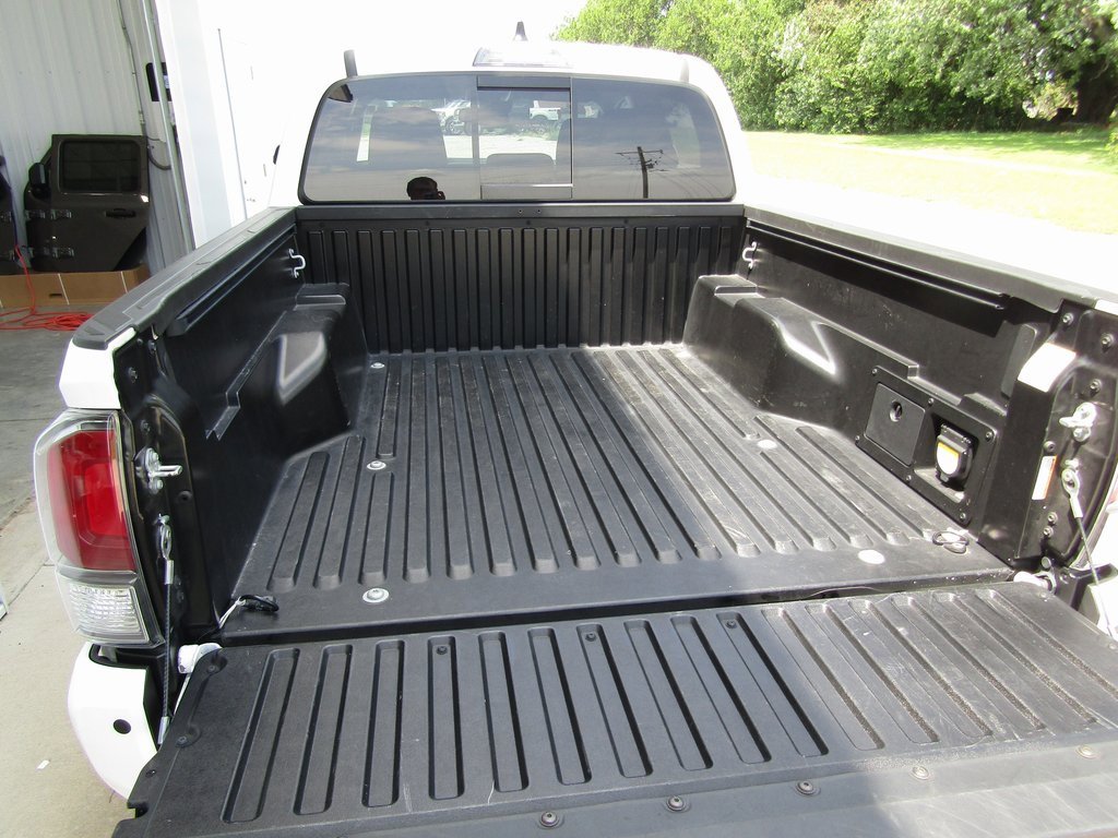 2023 Toyota Tacoma Double Cab V6 photo 26