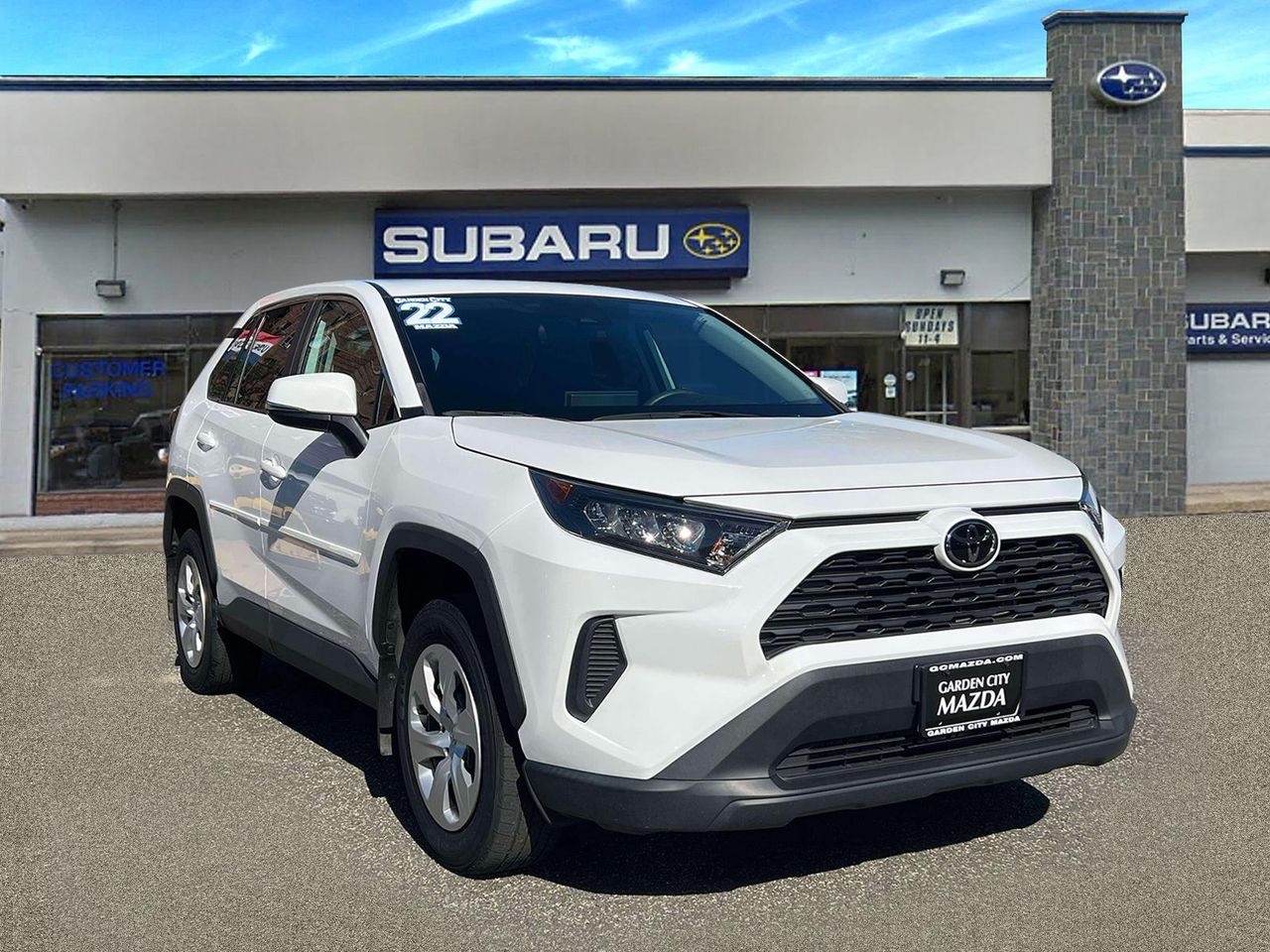 2022 Toyota RAV4 LE
