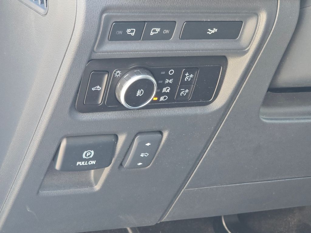 2023 Ford F-150 Lariat photo 8