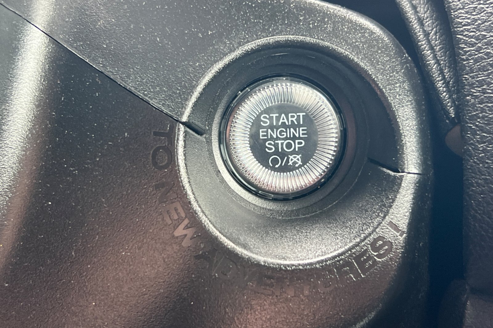 2023 Jeep Renegade Latitude Upland photo 18