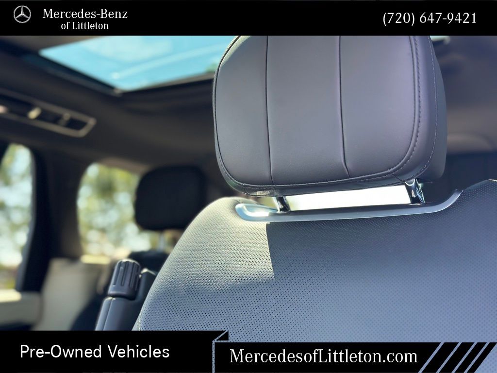 2024 Land Rover Range Rover SE photo 13