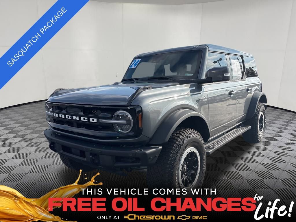2024 Ford Bronco 4-Door Outer Banks's photo