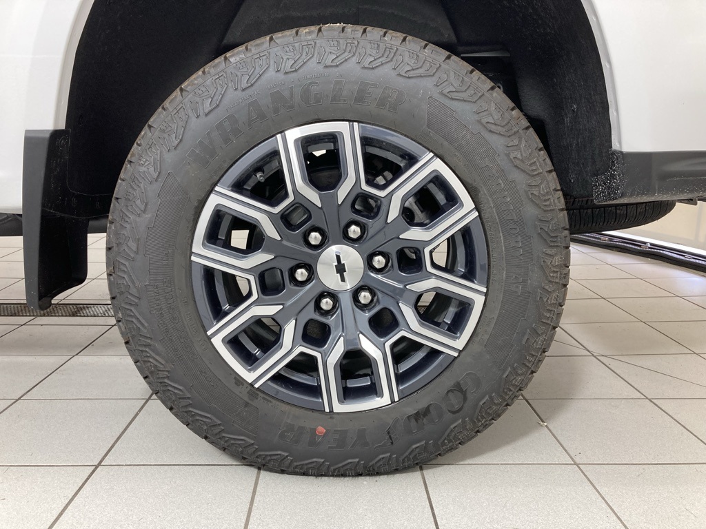 2026 Chevrolet Colorado Z71 photo 19