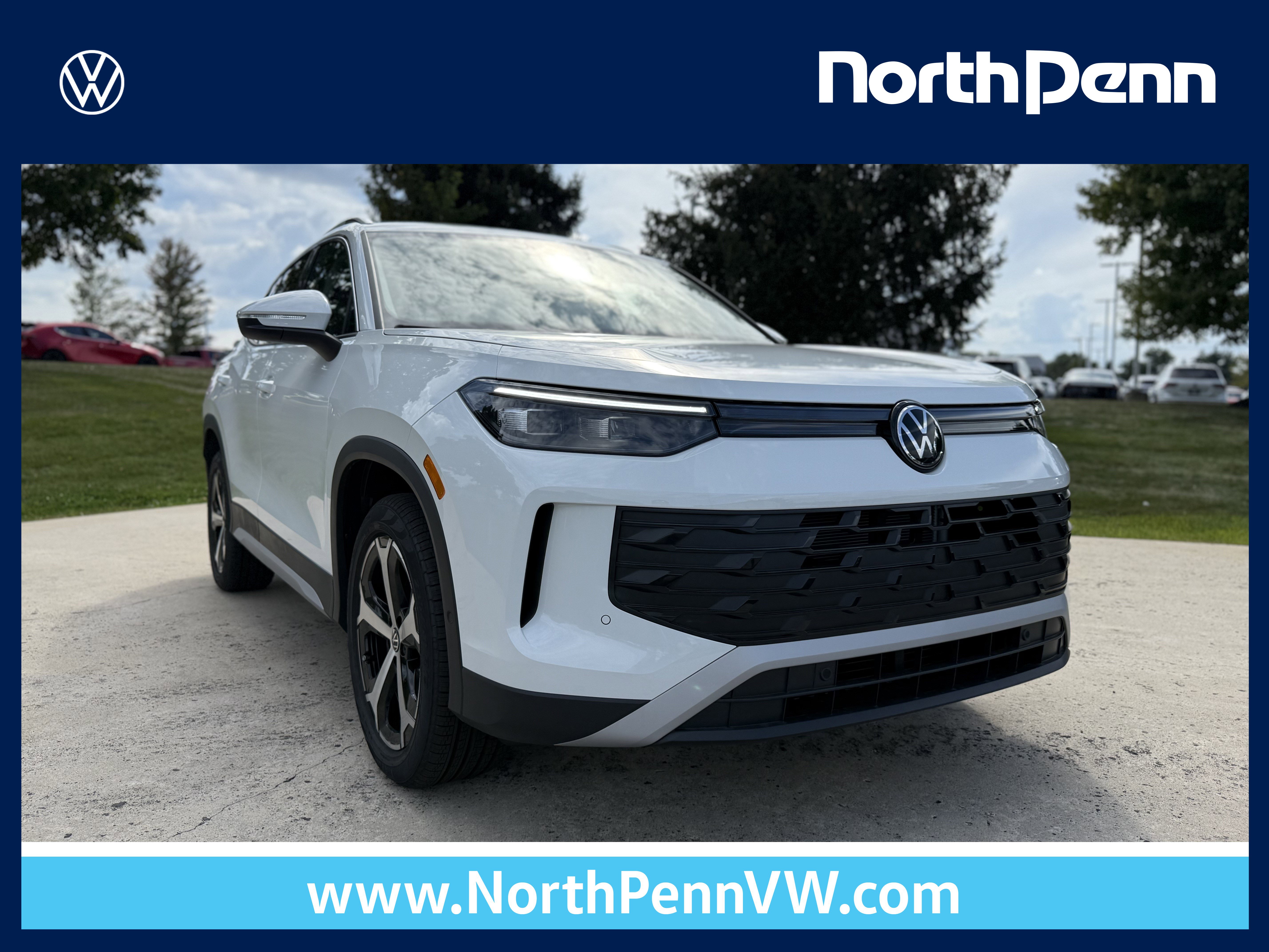 2025 Volkswagen Tiguan SE's photo