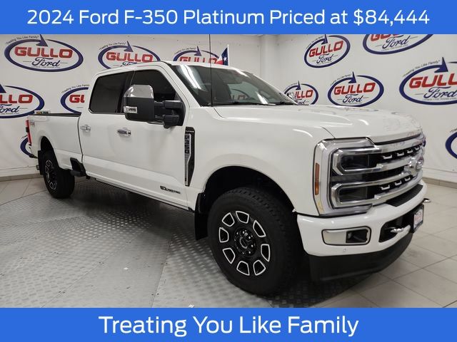 2024 Ford F-350 Super Duty Platinum's photo