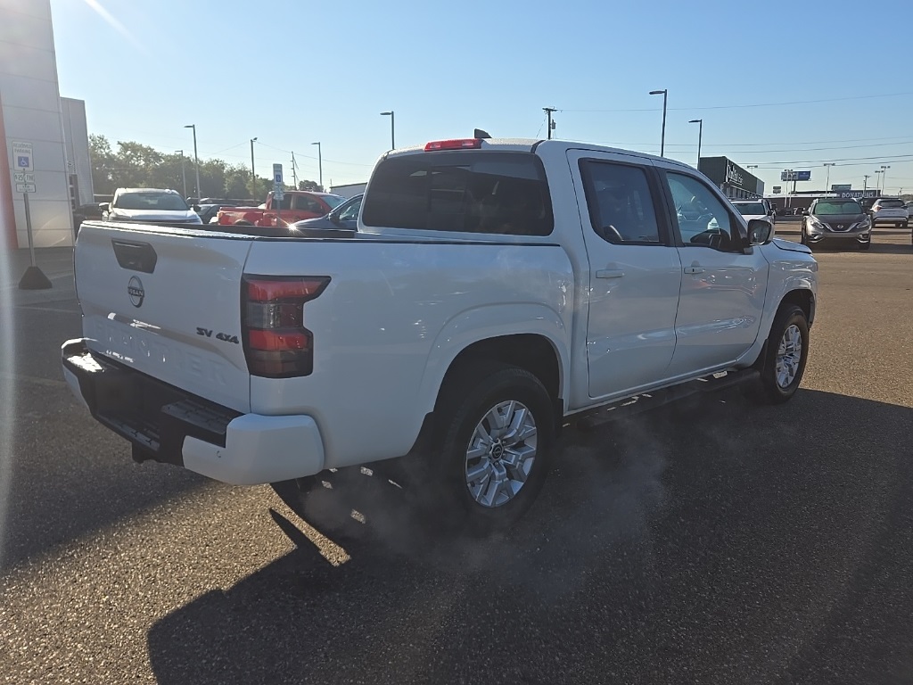 2023 Nissan Frontier SV photo 7