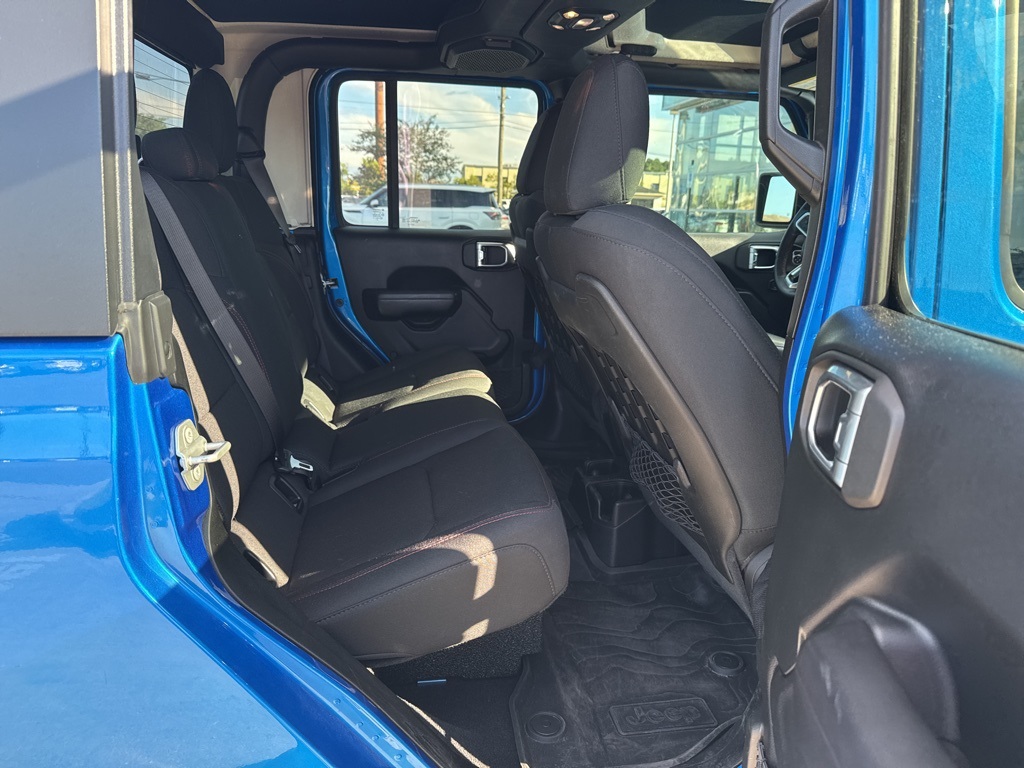 2020 Jeep Gladiator Rubicon photo 8