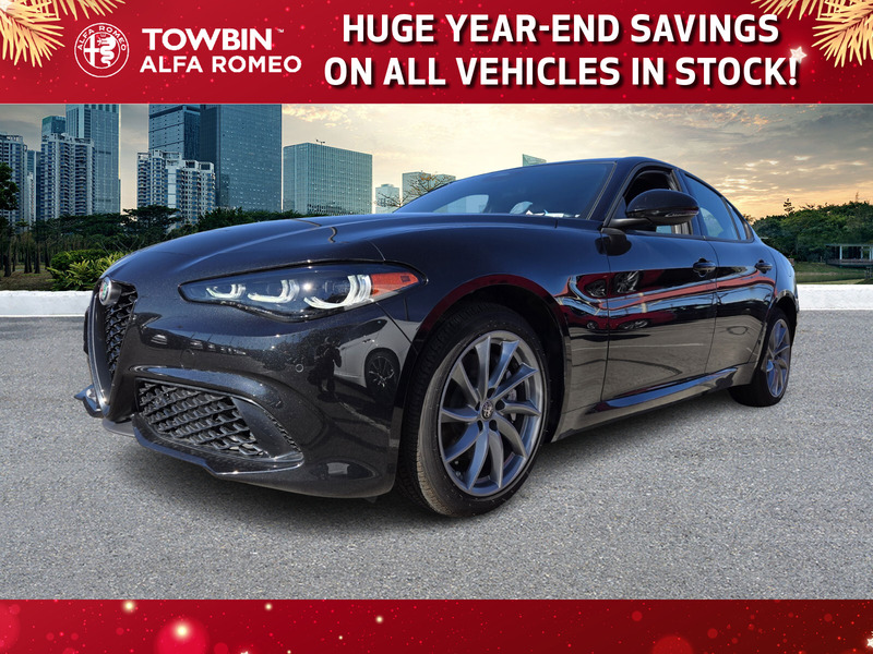 2025 Alfa Romeo Giulia Base's photo