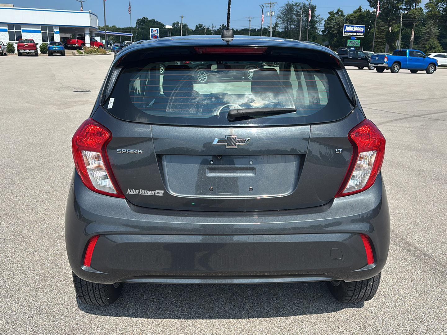 2017 Chevrolet Spark 1LT LT photo 14