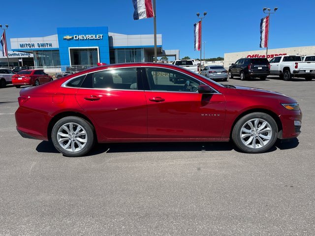 2025 Chevrolet Malibu 1LT photo 5