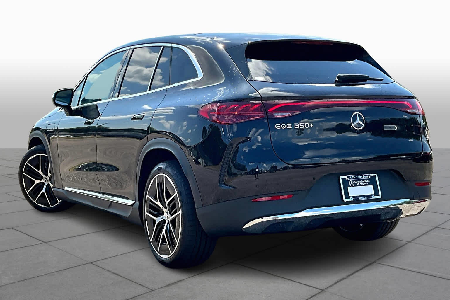 2024 Mercedes Benz EQE SUV 350 photo 12