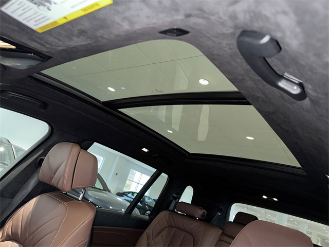 New 2026 Brooklyn Grey Metallic BMW xDrive40i image 23