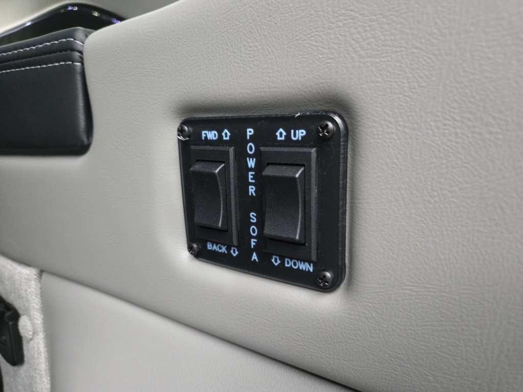 2024 Ford Transit Van photo 4
