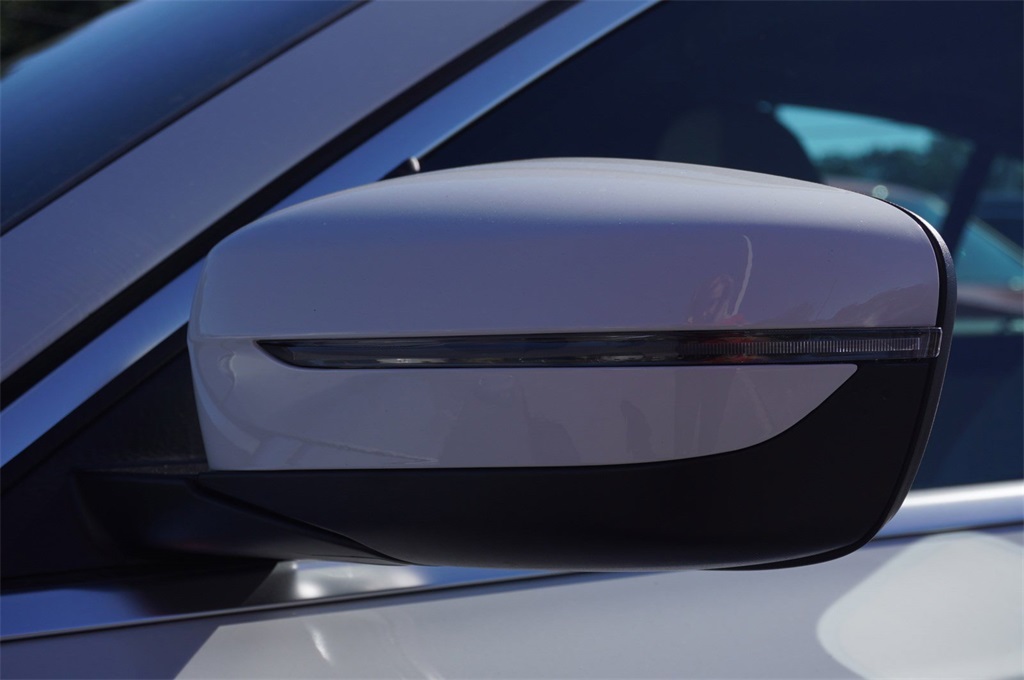 2025 Bmw 330i photo 28