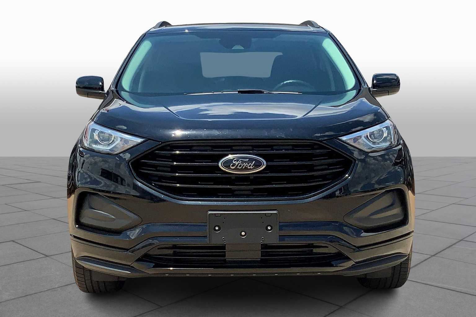 2022 Ford Edge SE photo 6
